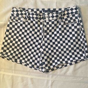 Black and white checkered shorts from Blackheart size 7